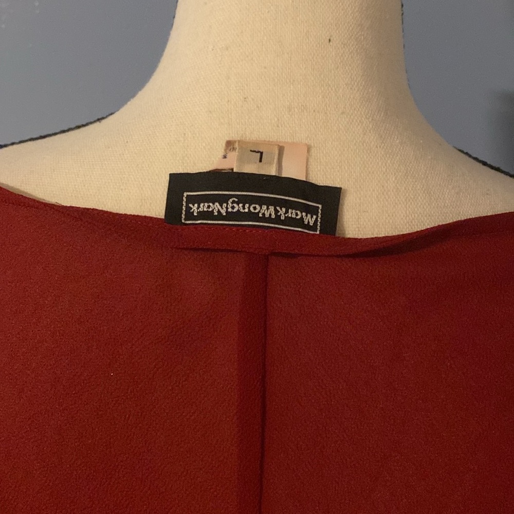 Mark Wong Nark, Red Blouse. - image 3